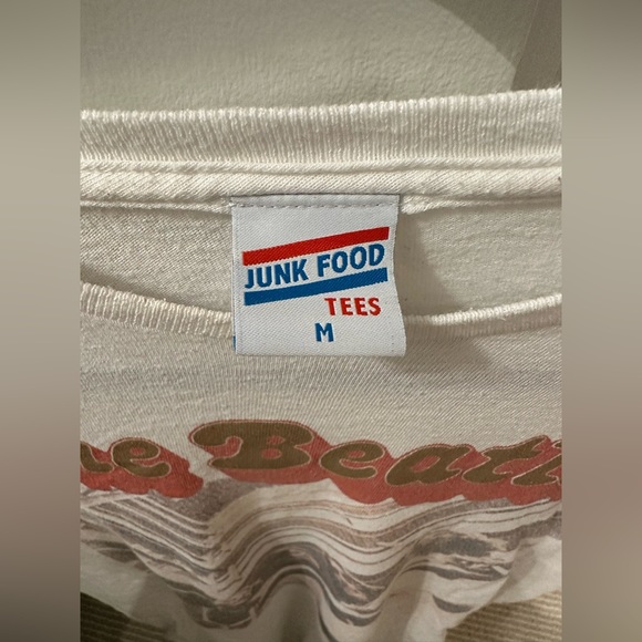 TWO OVERSIZED GRAPHIC TEES - Picture 5 of 6